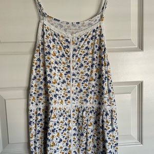 Floral tank